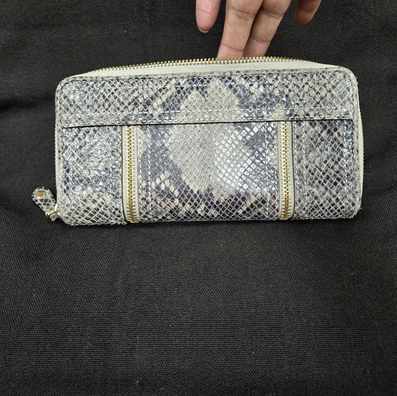 Michael Kors Moxley Wallet Dark Sand Phyton clutch/wallet - Picture 3 of 8